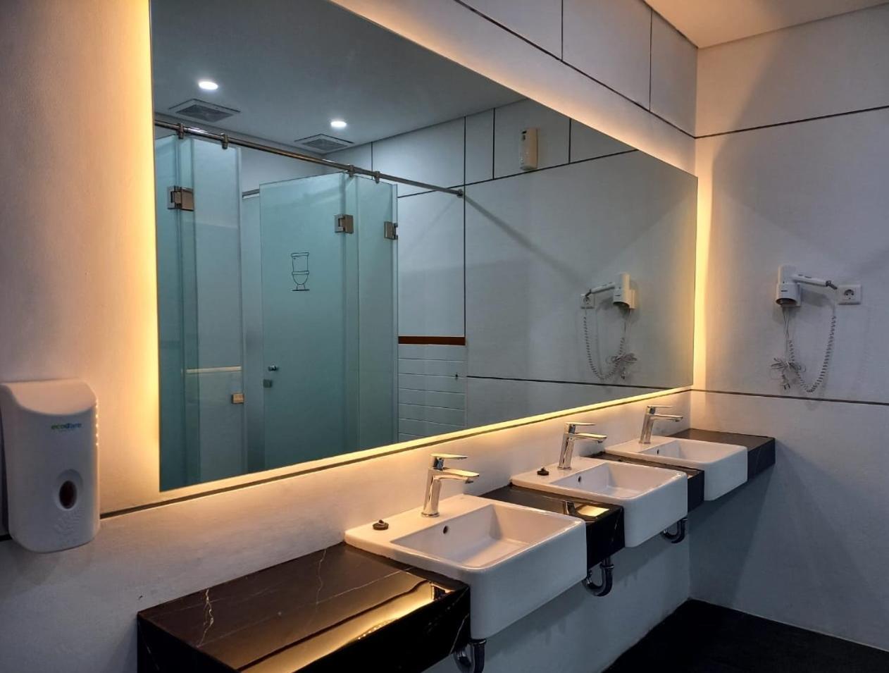 Nindya Biodistrict Hotel Bandung Luaran gambar